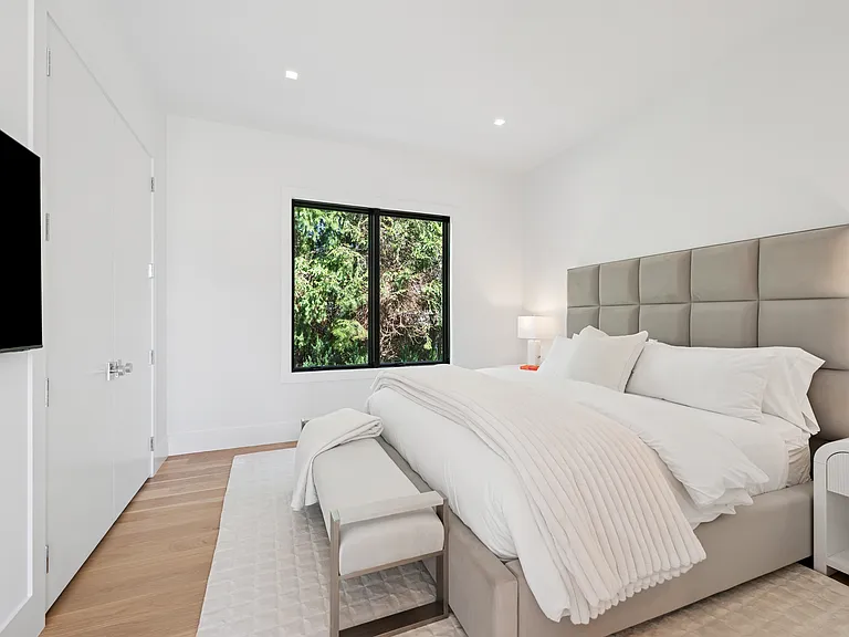 40 Oceanview Dr — Photo 17