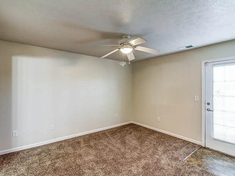 Appleton Apartments — Photo 6