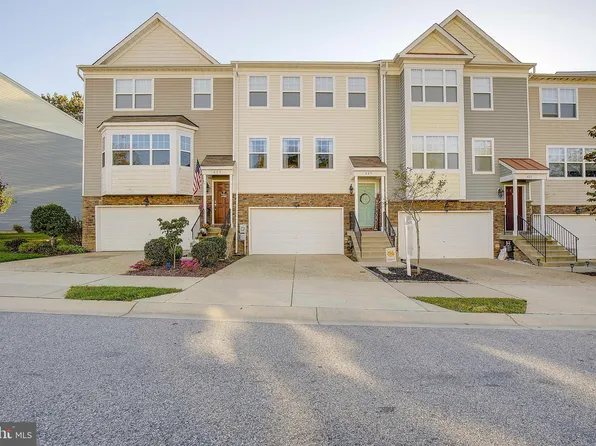 425 English Oak Ln, Prince Frederick, MD 20678