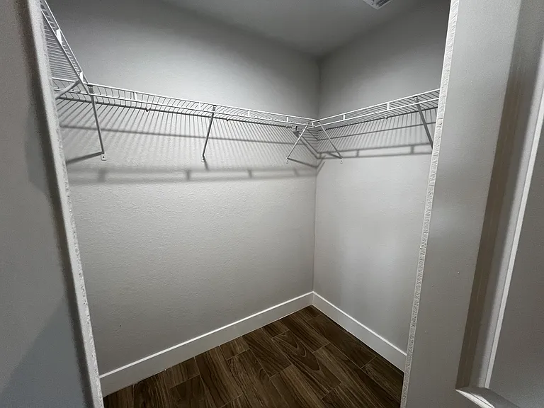 walk in closet