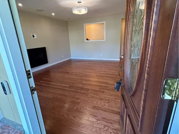 175 Michele Cir, Novato, CA 94947