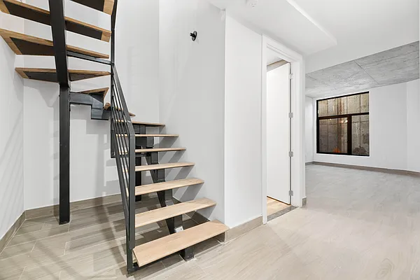 Rented by Living New York | media 6