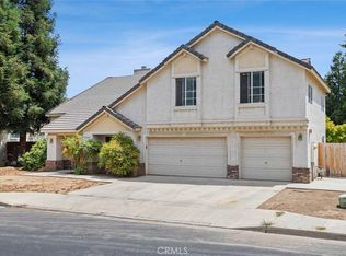 751 N Acacia Ave, Clovis, CA 93611