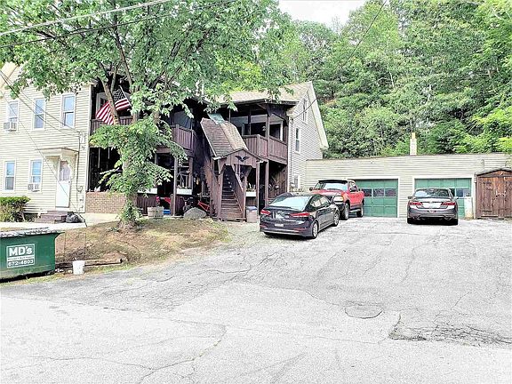 4th image of 12 Marshall St #2