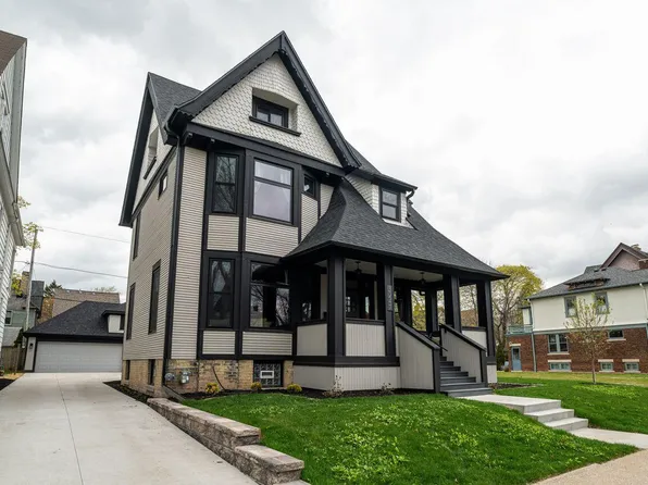 3247 North Marietta AVENUE, Milwaukee, WI 53211