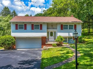 3912 Milton Dr, Gibsonia, PA