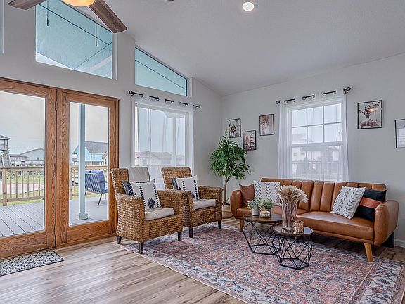 2nd image of 23011 Camino St