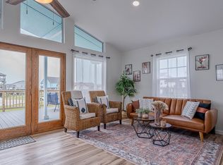 23011 Camino St, Galveston, TX 77554