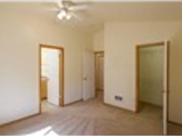 1016 Campbell Ave — Photo 26