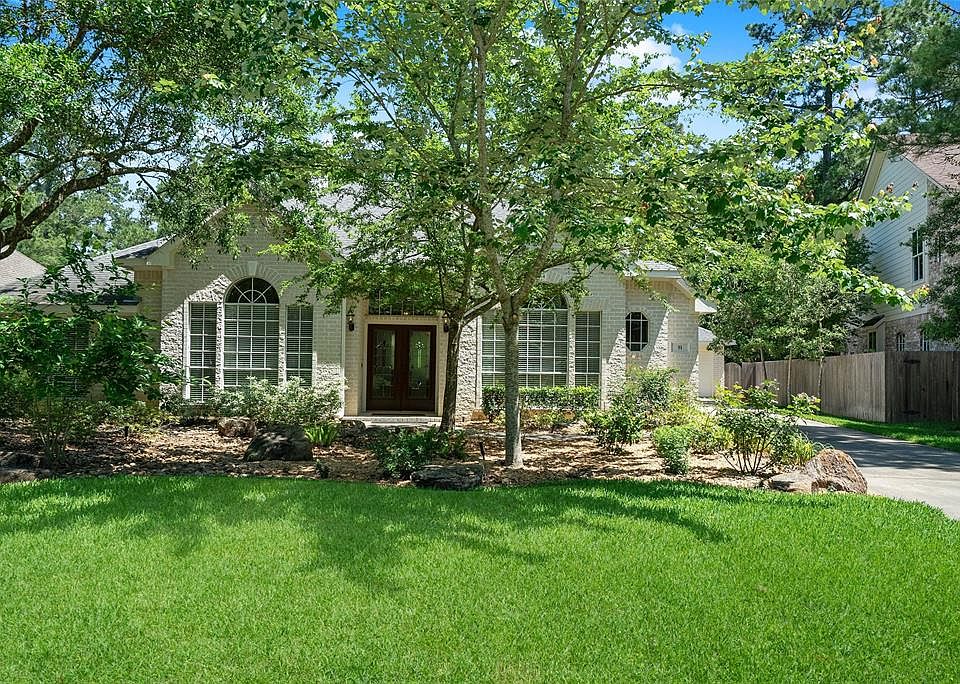 1st image of 51 E Green Gables Cir