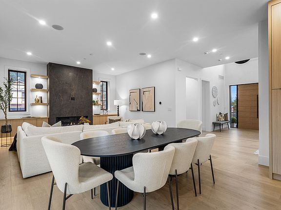 5th image of 21606 124th Ave