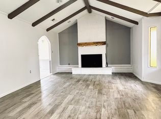 104 S Brookman Dr, Little River Academy, TX 76554