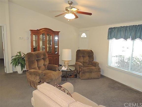 4th image of 16 Orchardcrest Dr