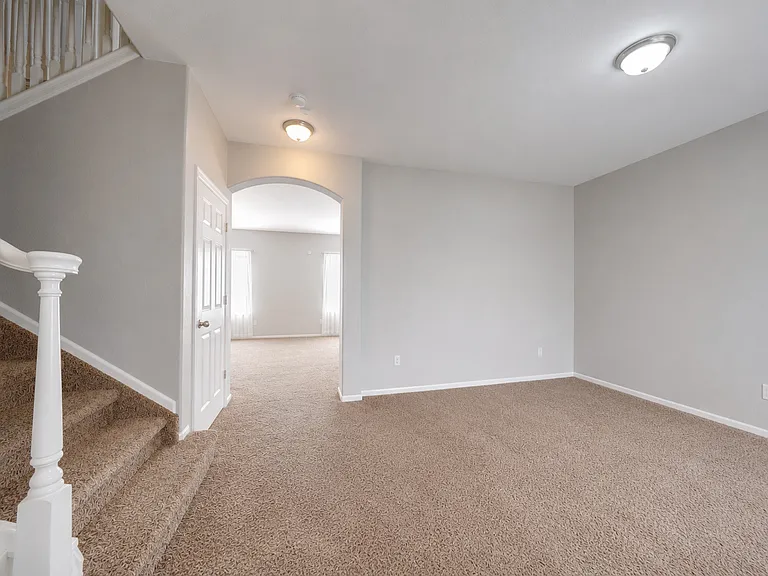 9941 Tomcat Way — Photo 4