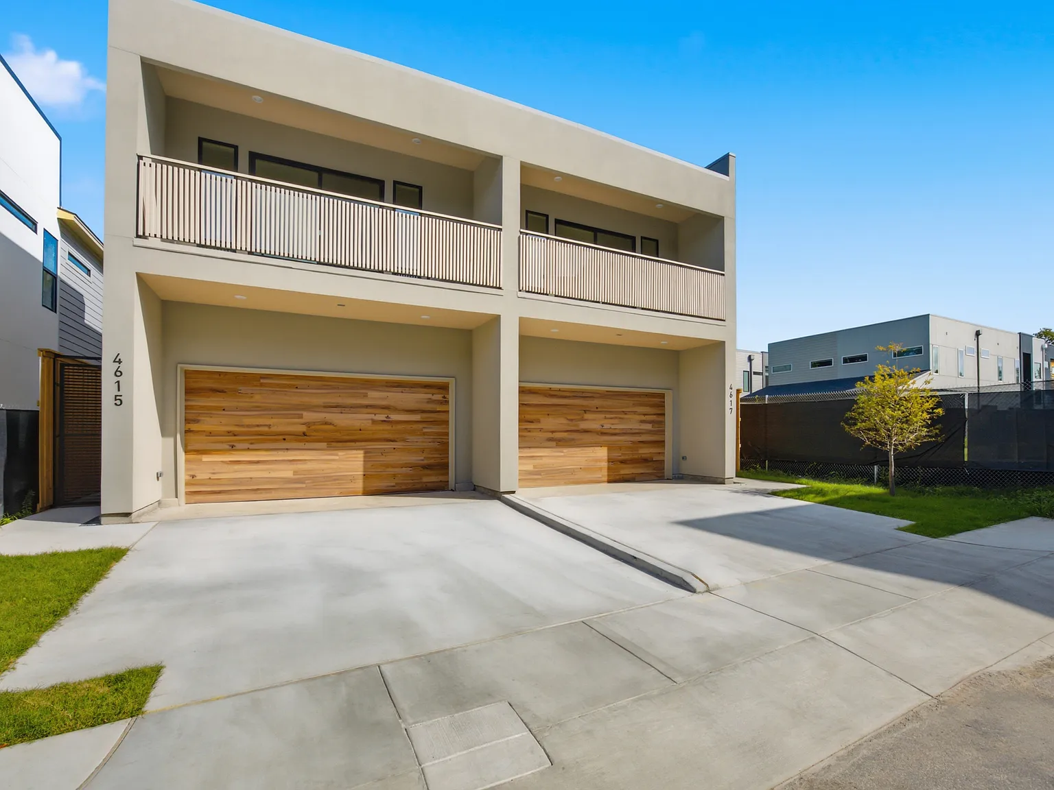 3 bed, 2674 sqft, $5,950 — Photo 3