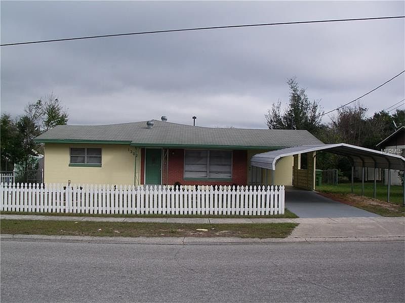 1st image of 1302 Berwick Dr