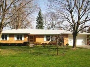 1108 Lyn Rd, Bowling Green, OH 43402