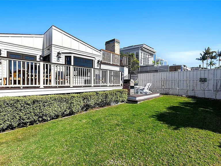 26 S Portola — Photo 20
