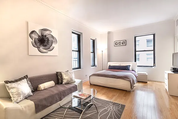 56 Pine Street #9C
