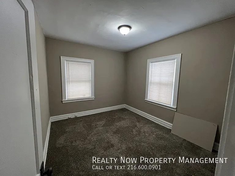 3290 Desota Ave #2 — Photo 5