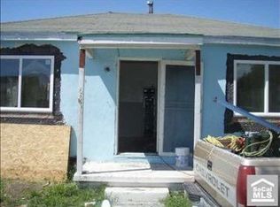 637 W Cherry St, Compton, CA 90222