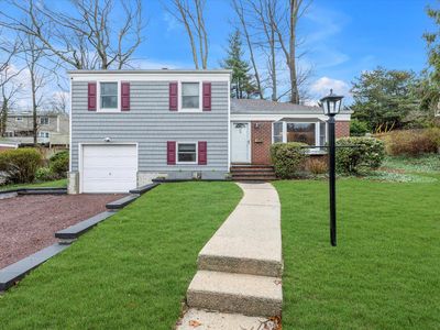 35 Monmouth Drive, East Northport, NY, 11731