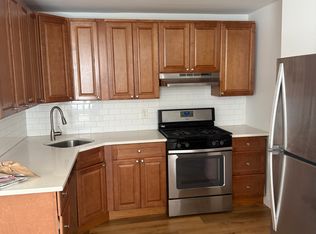 72 W 22nd St #1, Bayonne, NJ 07002