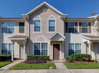 3530 Twisted Tree Ln, Jacksonville, FL 32216