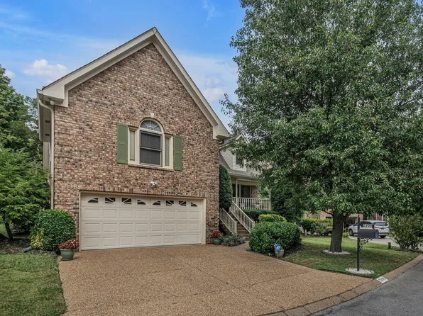 2209 S Ashford Ct, Nashville, TN 37214