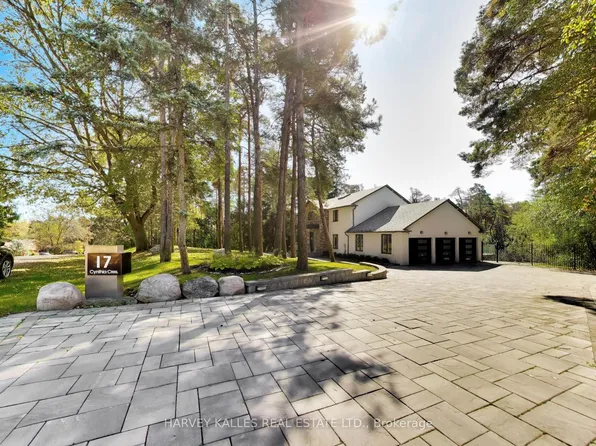 17 Cynthia Cres, Richmond Hill, ON L4E 2P8