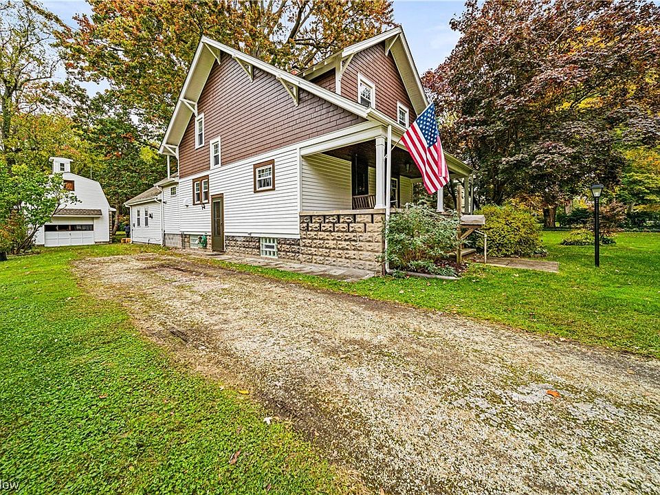 7283 Maple St, Mentor, OH 44060 Zillow