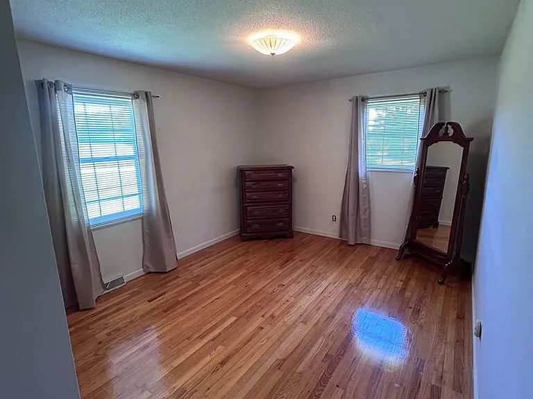1706 Danenhower Rd — Photo 13