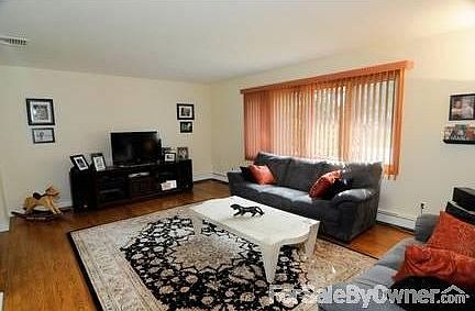 Huge Living Room with natural light