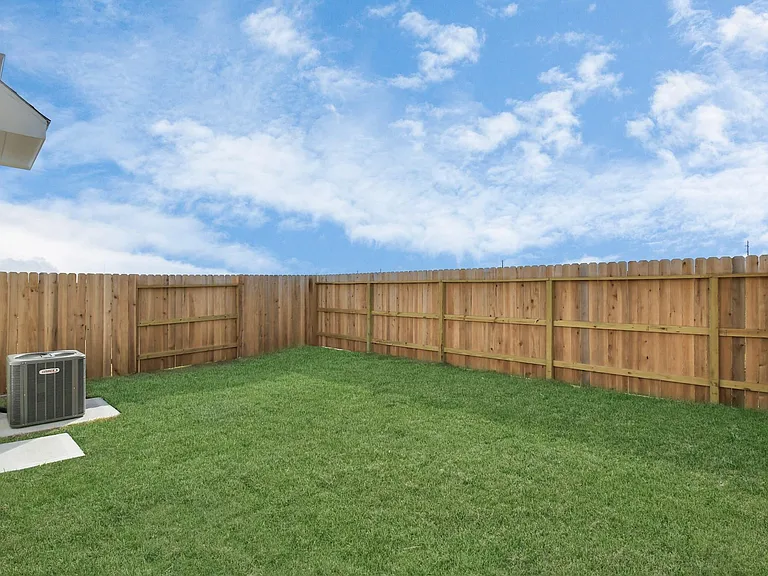 1534 Revolution Way — Photo 9