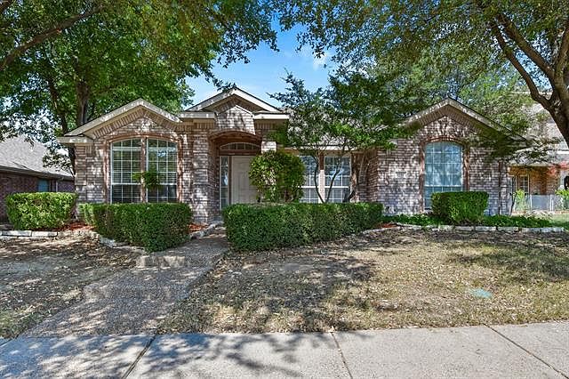 1st image of 4106 English Ivy Dr