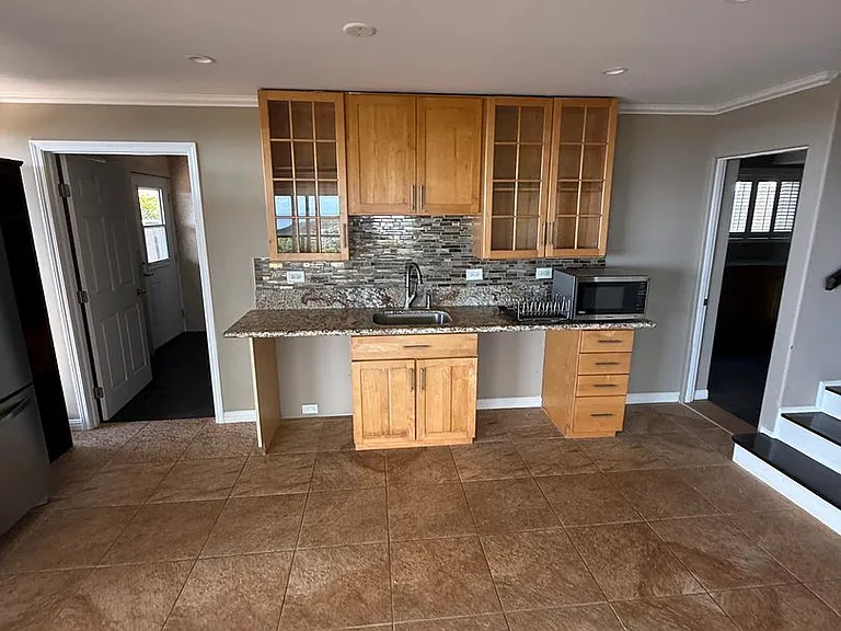 1617 Paula Dr — Photo 13