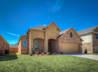 11411 E Lake Gables Dr, Richmond, TX 77406