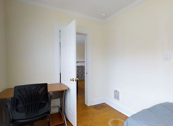 3rd image of 2401 E Genesee St #11