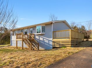 2740 W River Rd, Scottsville, VA 24590