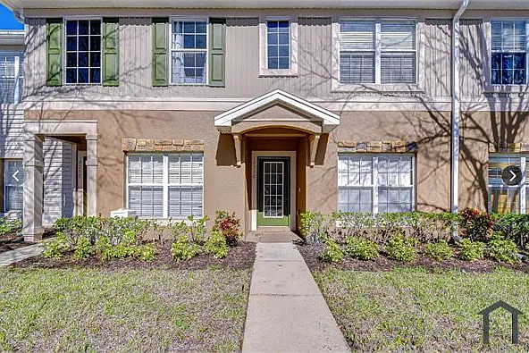 3 bed, 1390 sqft, $2,999 — Photo 2