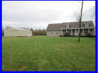 4980 S 97th Rd, Bolivar, MO 65613