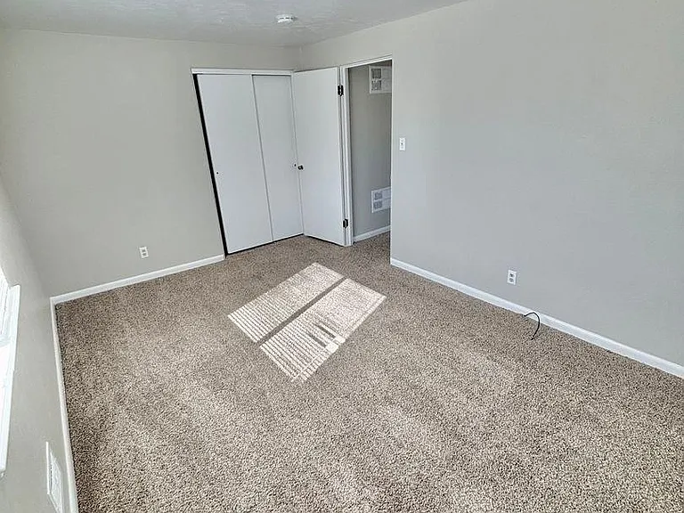 2347 S Race St — Photo 12