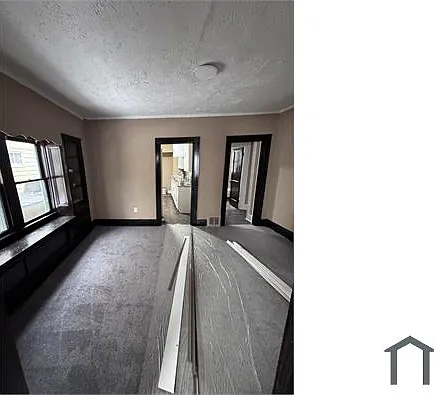 4159 E 146th St #1 — Photo 2