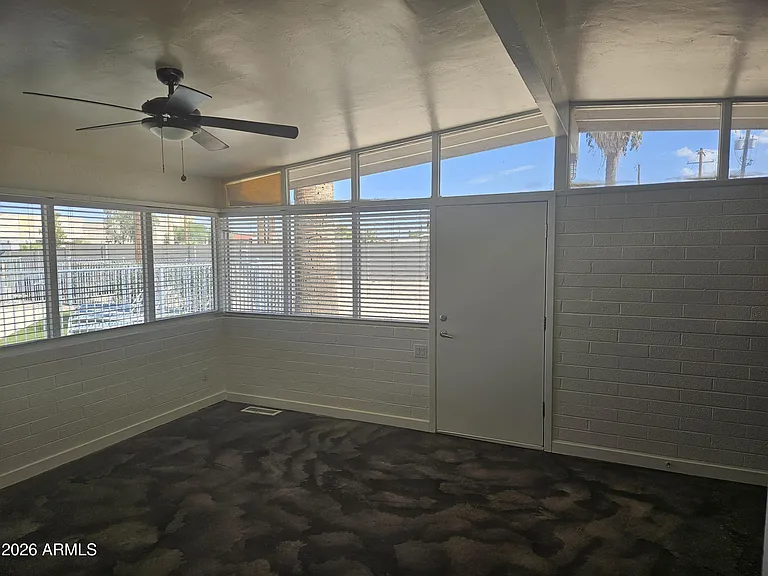 2108 E Fairmount Ave #19A — Photo 3