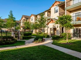 red pines apartments pasadena