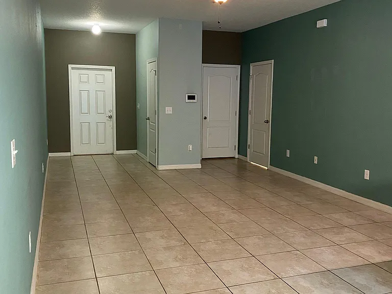 1721 Ivory Goose Pl — Photo 4