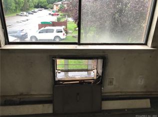 581 Crown St APT 53, Meriden, CT 06450