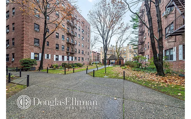 Sold by Douglas Elliman | media 32