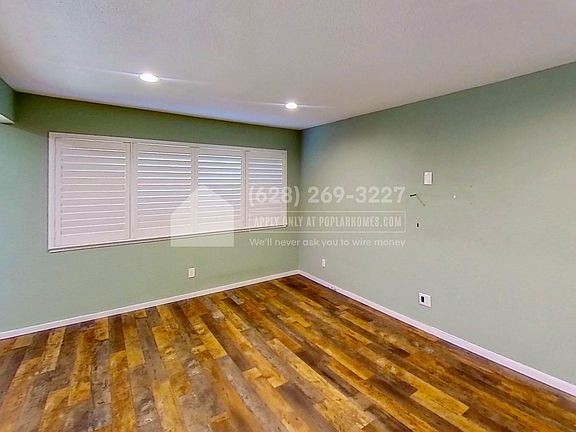 5th image of 5036 Greenberry Dr