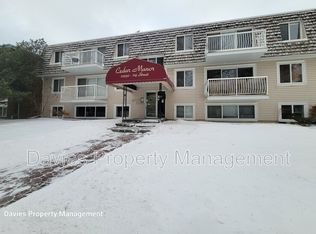 10230 114th St NW #104, Edmonton, AB T5K 1R9